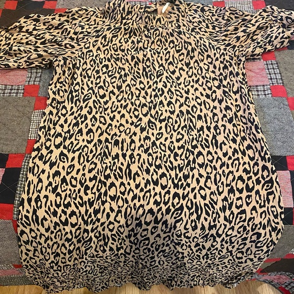 Anthropologie, worn once, McKenzie Leopard Midi Dress, Size Large - Picture 4 of 7